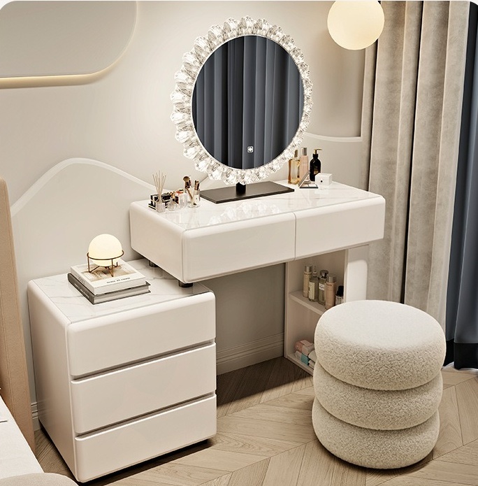#   Coiffeuse moderne en bois  - Dressing Table Vanity With Lighted Mirror avis et prix